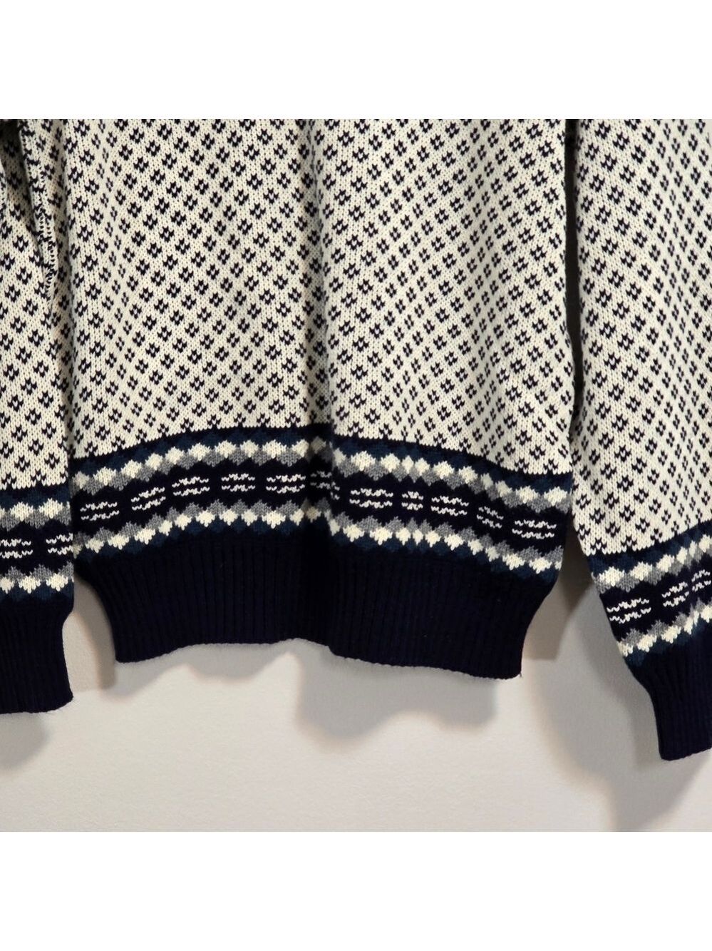 Keynote Knit Navy and White Patterned Crew Neck Sweater - Picture 7 of 7